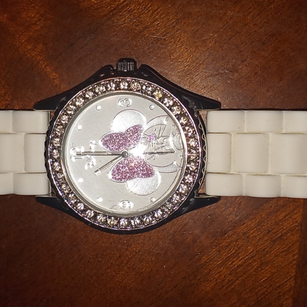 *Minnie Mouse Watch
